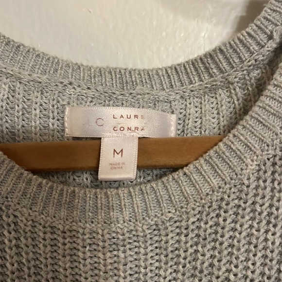 Heather gray open bow tied bell sleeves - Picture 3 of 3